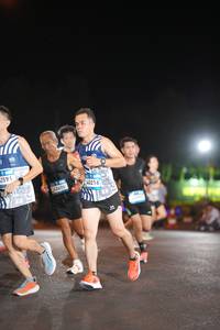 BIB: 2591, 43606, 40216
                            <button type="button" onclick="openModal(23039969)" class="btn btn-primary btn-sm float-right btn-popup" data-toggle="modal" data-target=".modal-high-quality">
                        <i class="fas fa-shopping-cart"></i> Add to Cart
                    </button>
                                            <button type="button" onclick="isThisMe(23039969, true)" class="btn btn-success btn-sm float-right btn-popup btn-isme hidden" data-toggle="tooltip" data-placement="bottom" title="นี่คือรูปของคุณใช่ไหม คลิกที่นี่เพื่อเอาเข้าอัลบั้ม">
                        <i class="fas fa-plus"></i> Add to album
                    </button>
                    <button type="button" onclick="isThisMe(23039969, false)" class="btn btn-warning btn-sm float-right btn-popup btn-isnotme hidden">
                        <i class="fas fa-ban"></i> Remove from album
                    </button>